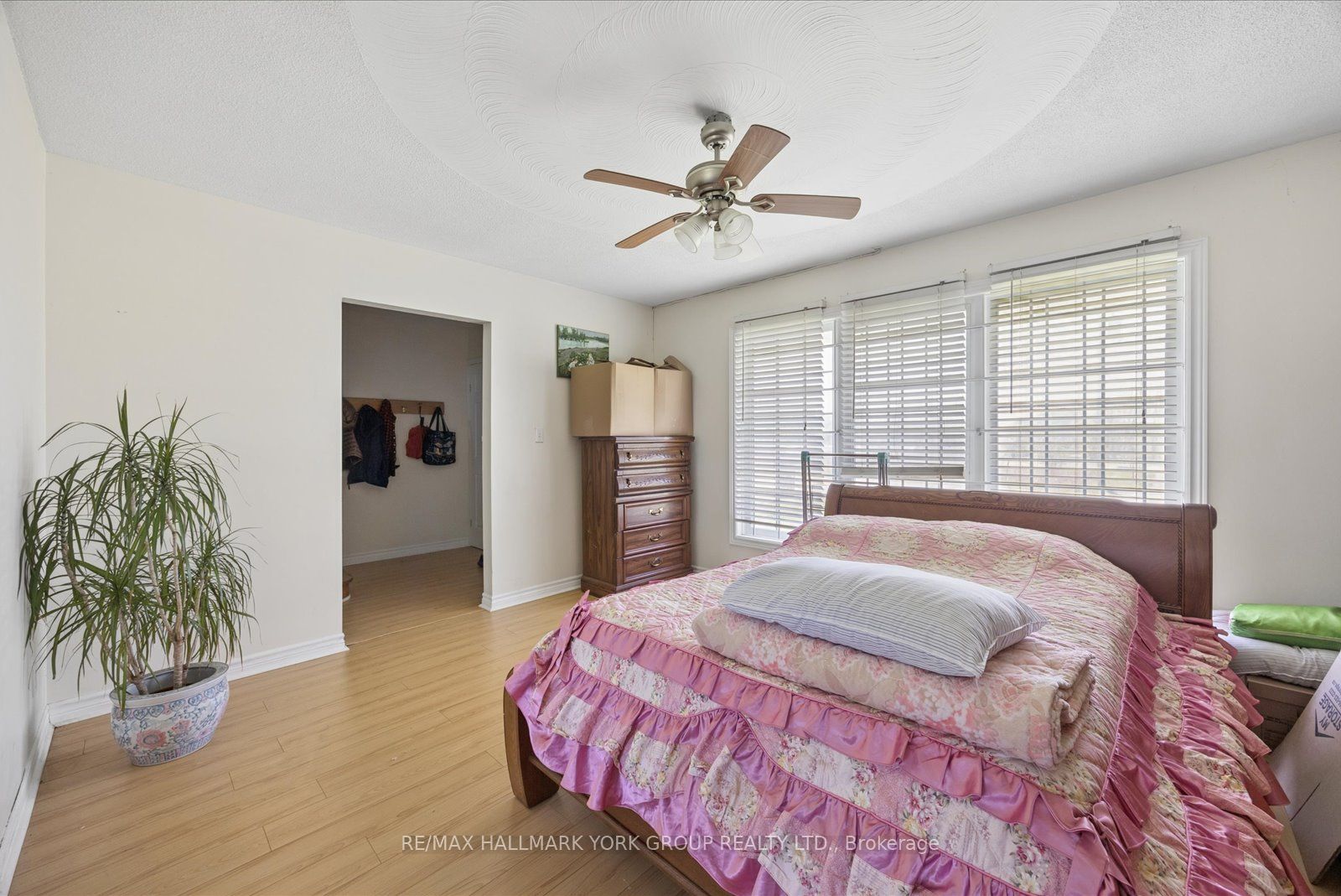 30032 Highway 48 Property Photo 13