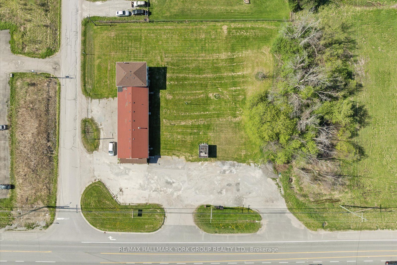 30032 Highway 48 Property Photo 38