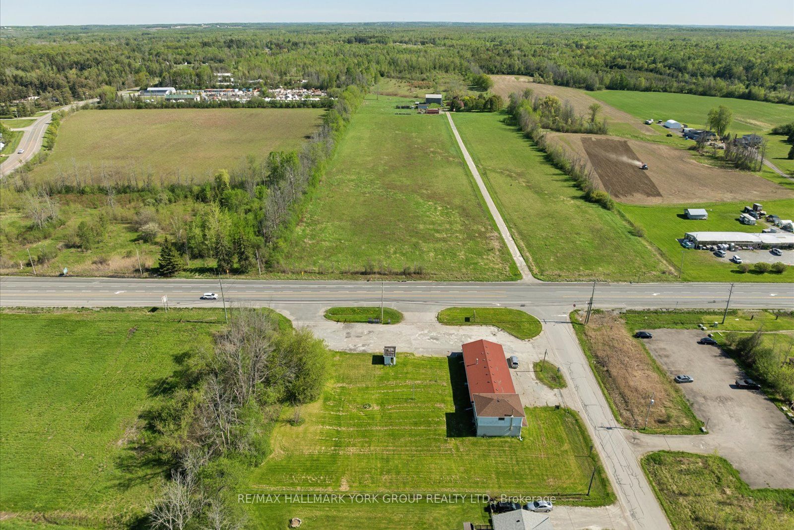 30032 Highway 48 Property Photo 40