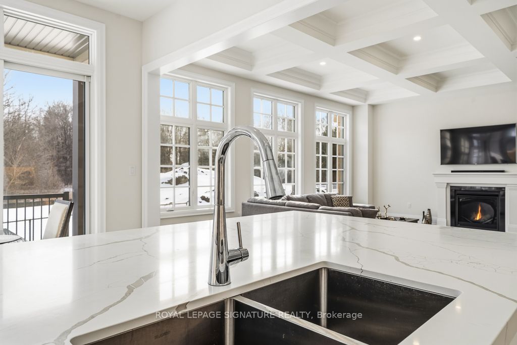 16 Gianvito Crescent Property Photo 7
