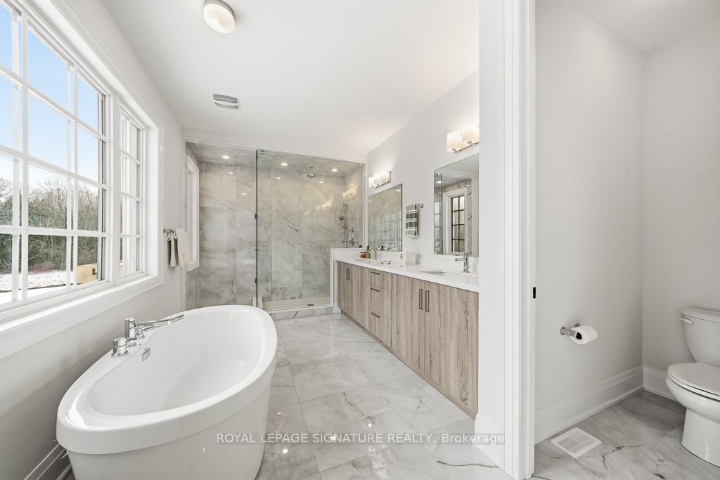 16 Gianvito Crescent Property Photo 21