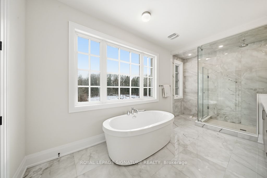 16 Gianvito Crescent Property Photo 22