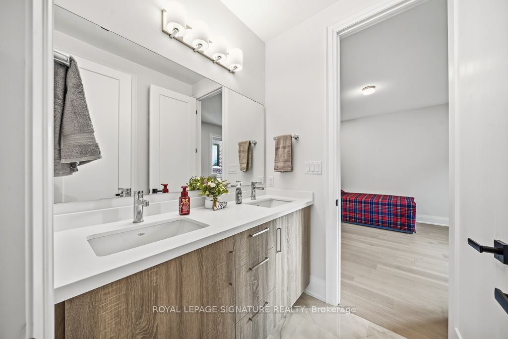 16 Gianvito Crescent Property Photo 24