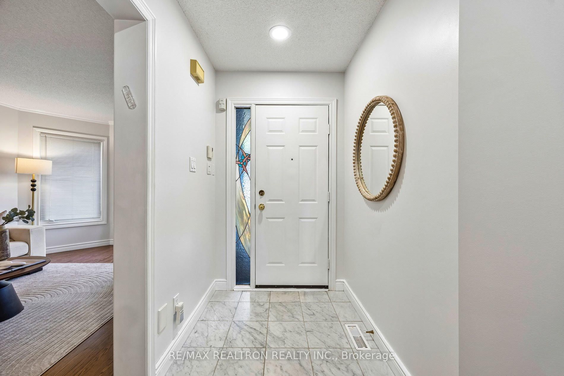 37 Dundurn Crescent Property Photo 5