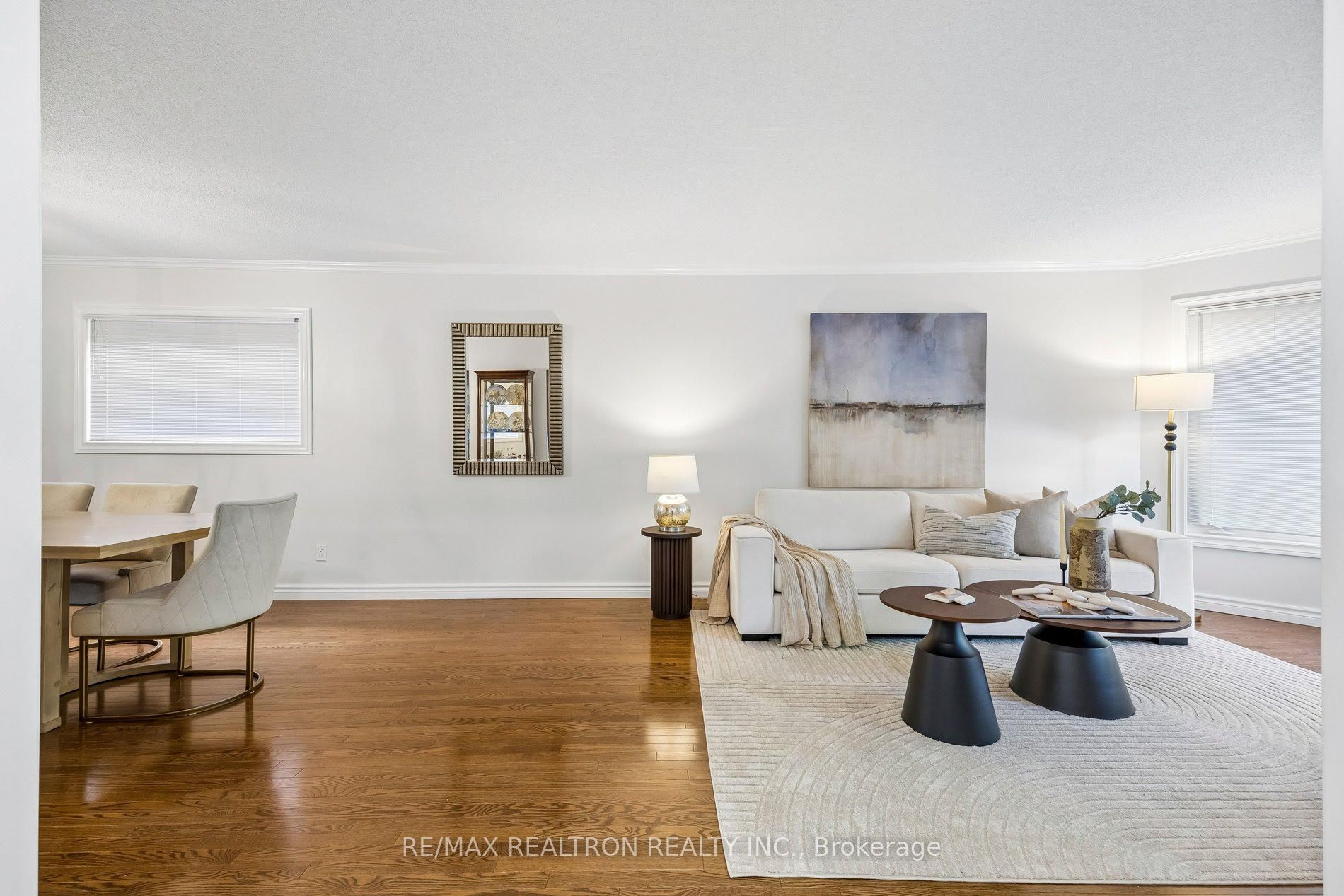 37 Dundurn Crescent Property Photo 7