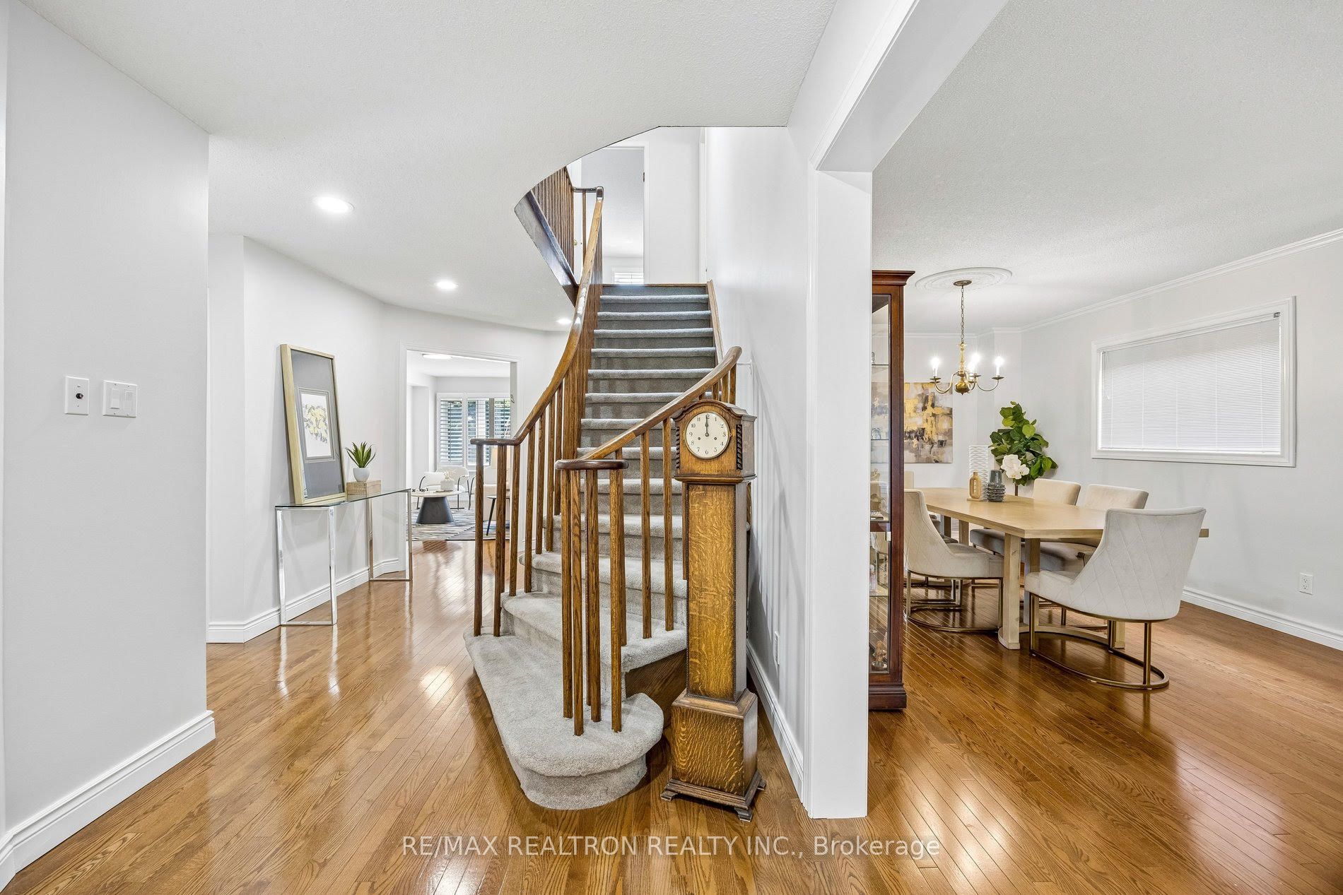37 Dundurn Crescent Property Photo 18