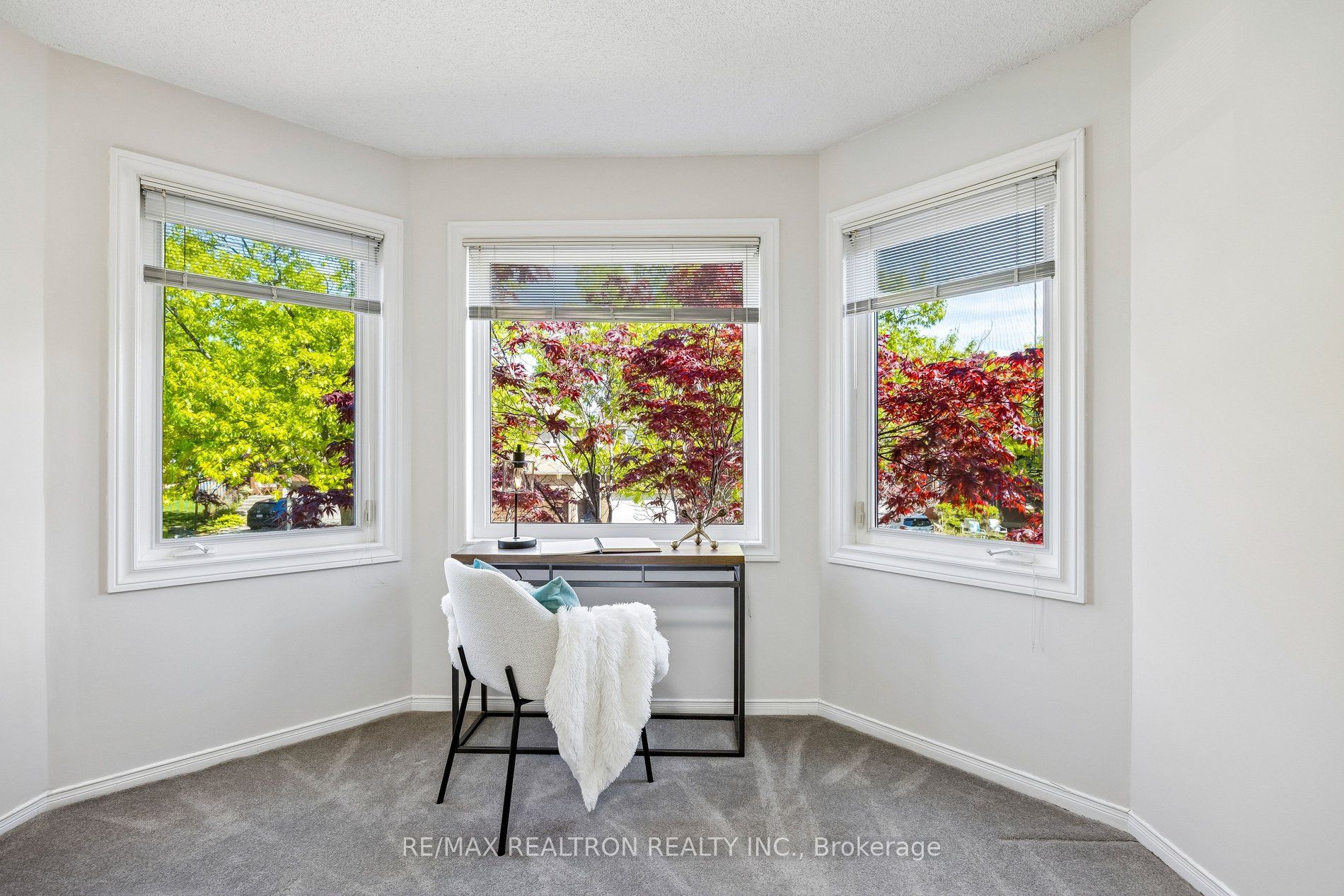 37 Dundurn Crescent Property Photo 37