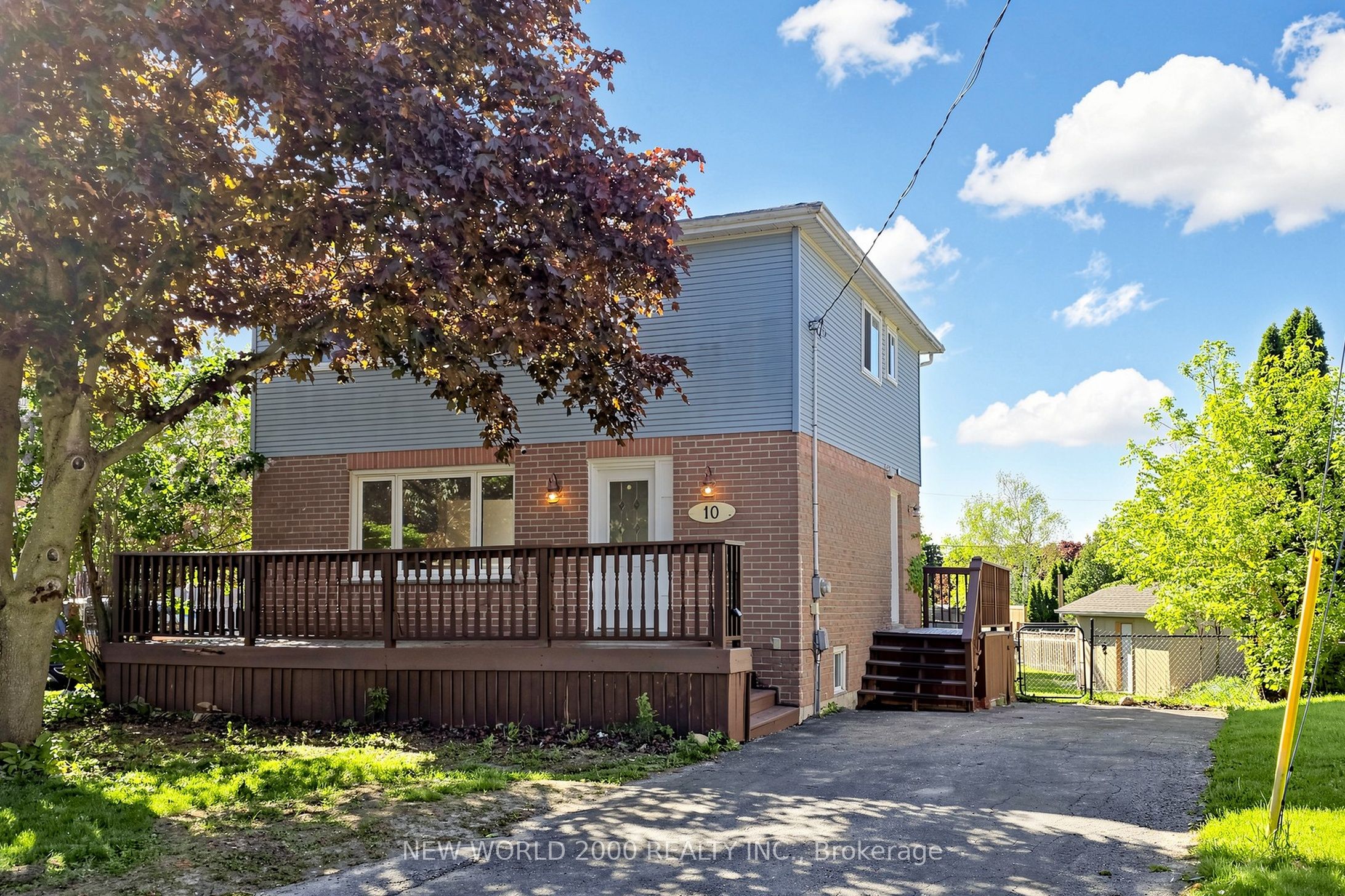 10 Buce Avenue Property Photo 2
