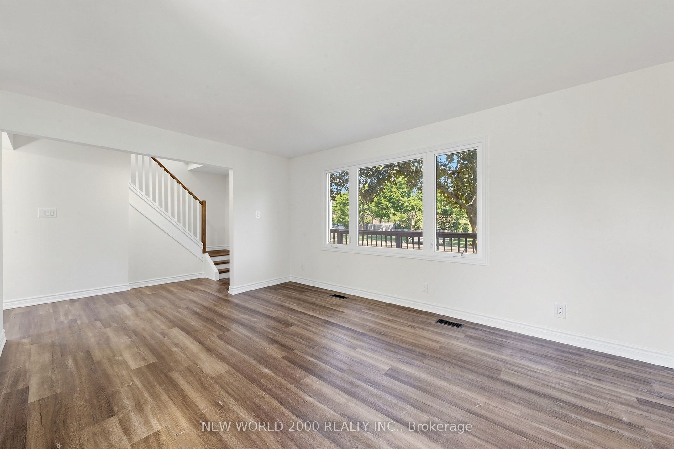 10 Buce Avenue Property Photo 8