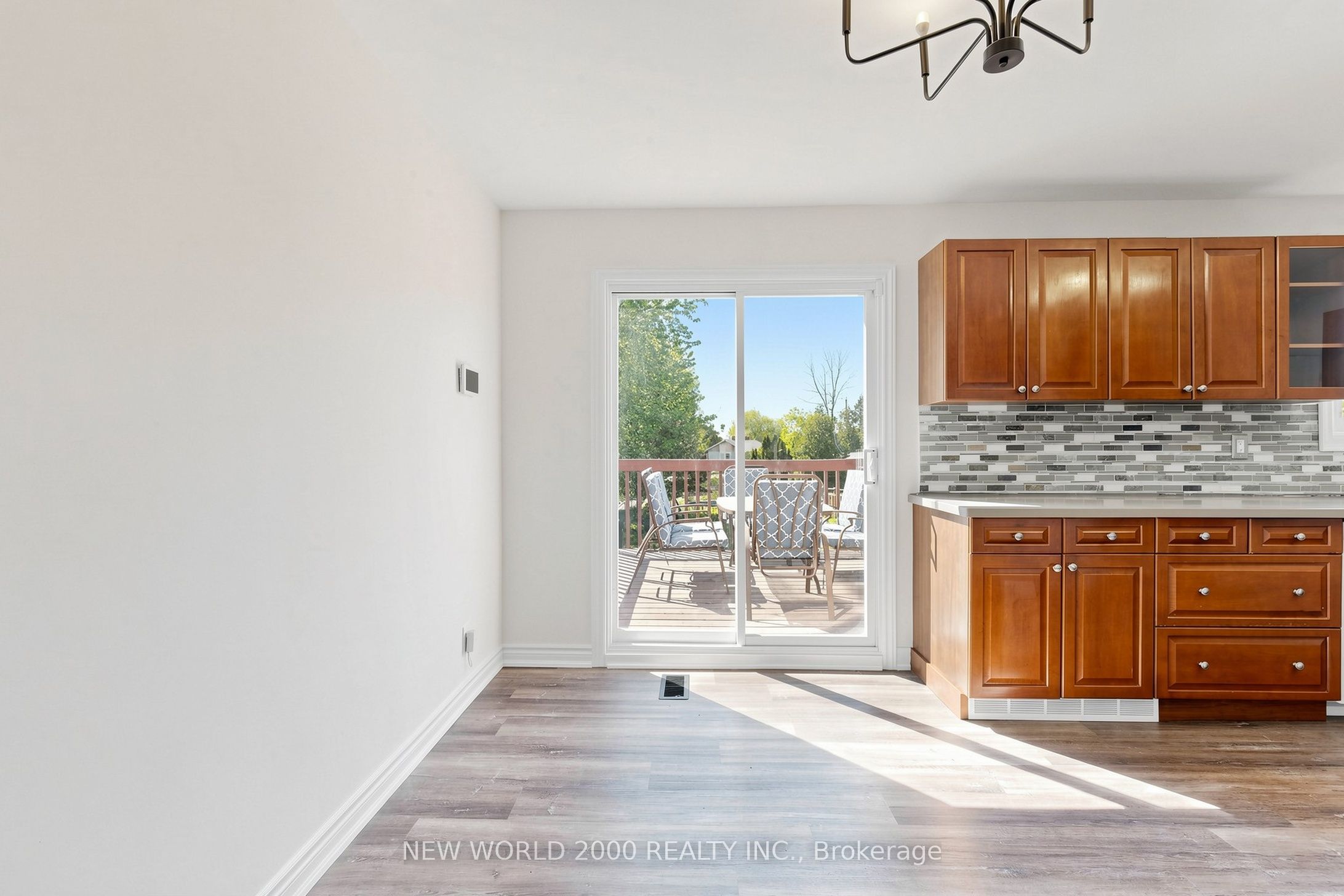 10 Buce Avenue Property Photo 13