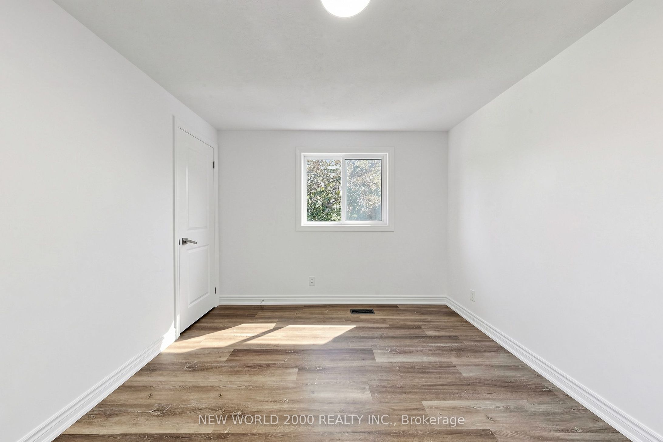 10 Buce Avenue Property Photo 17