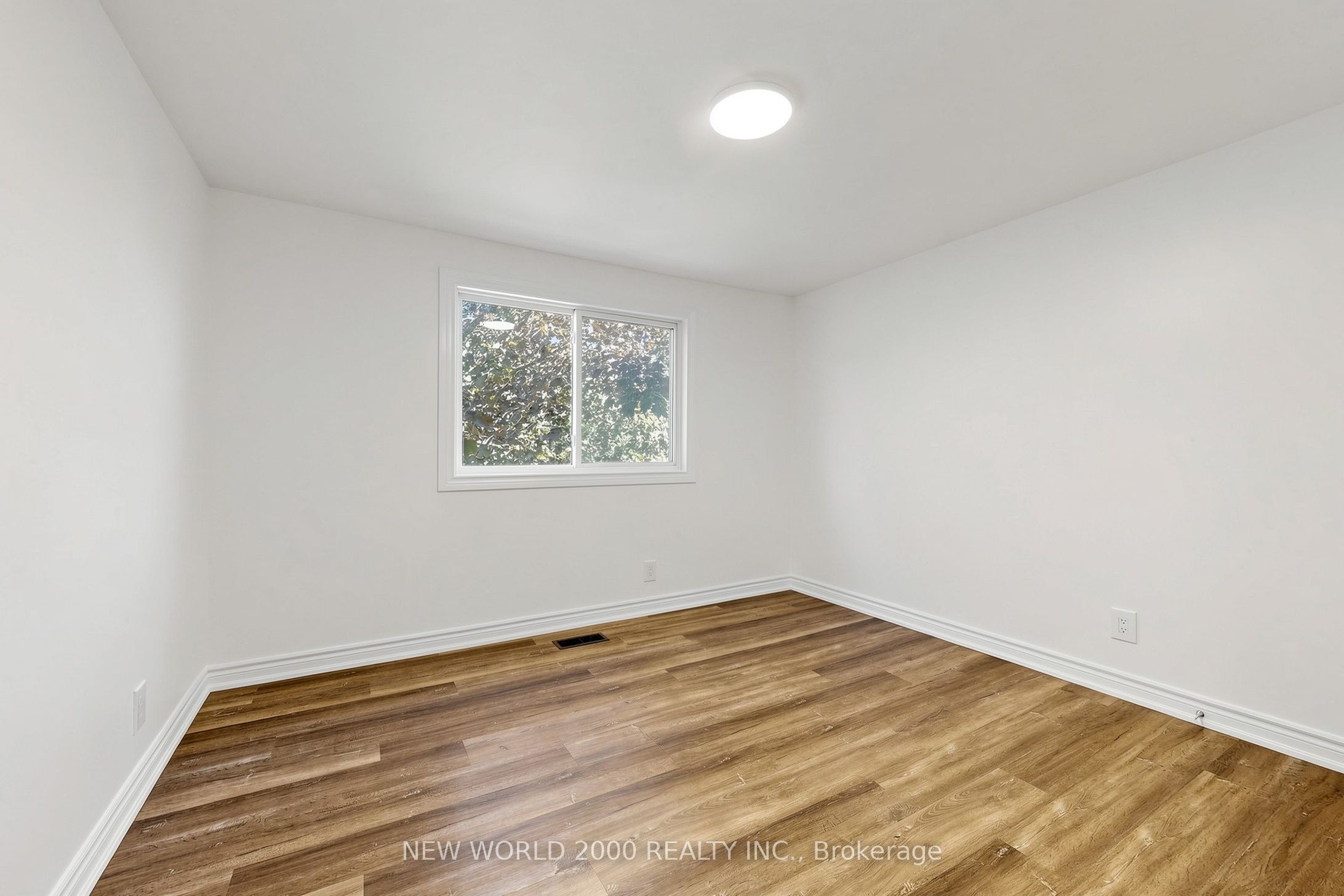 10 Buce Avenue Property Photo 20