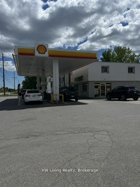 20273 Highway 48 E Property Photo 9