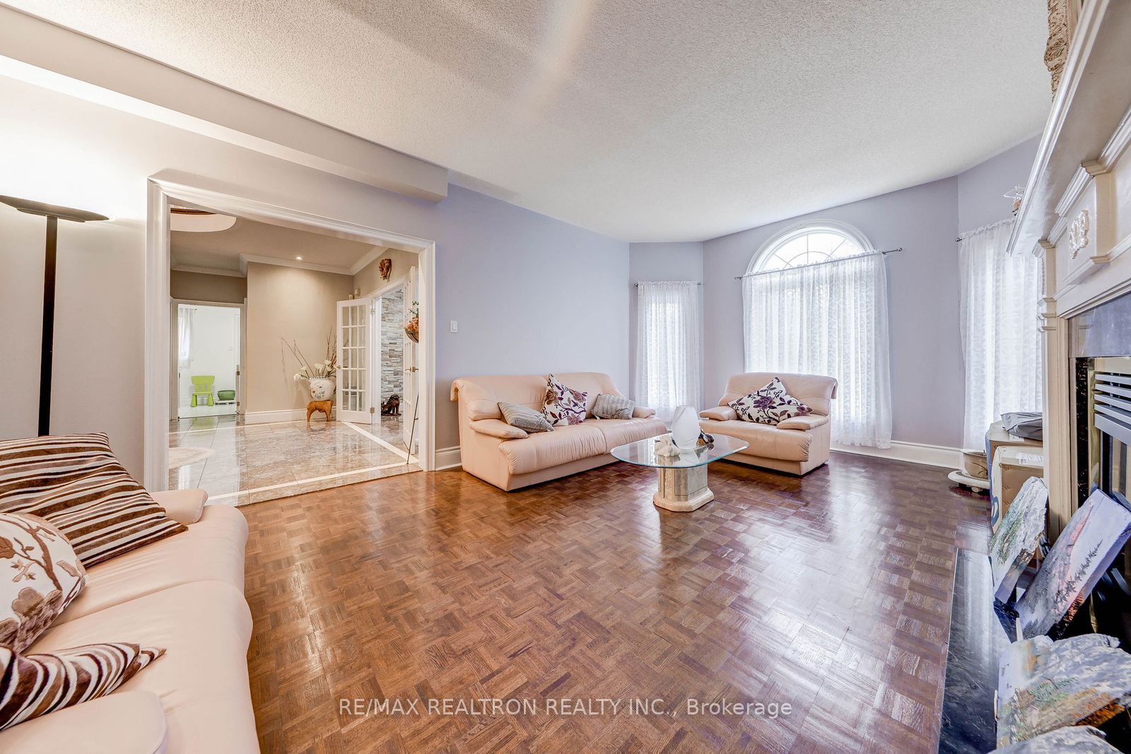 6 White Oak Crescent Property Photo 9