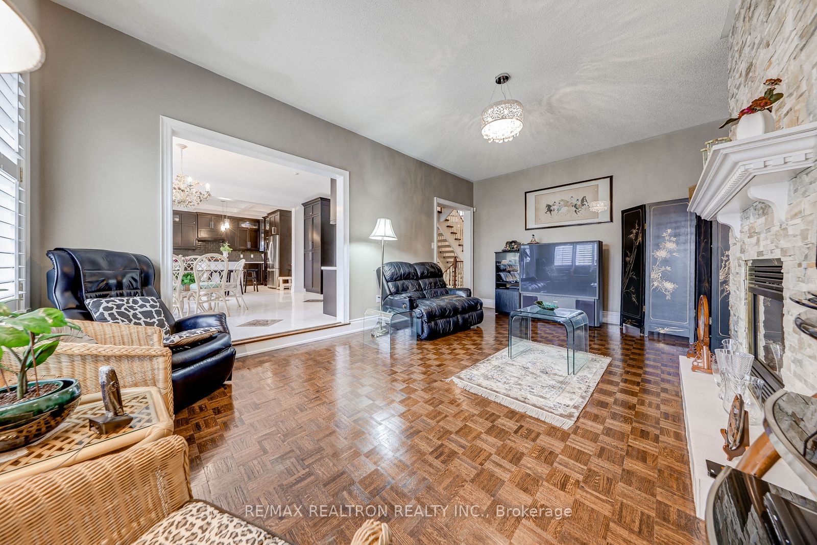 6 White Oak Crescent Property Photo 16