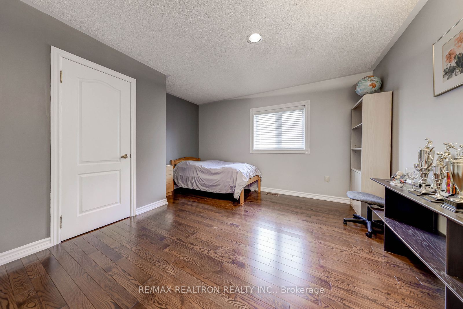 6 White Oak Crescent Property Photo 30