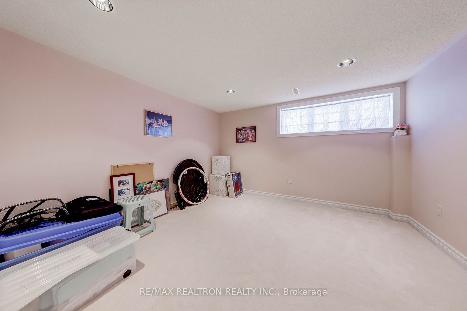 6 White Oak Crescent Property Photo 45