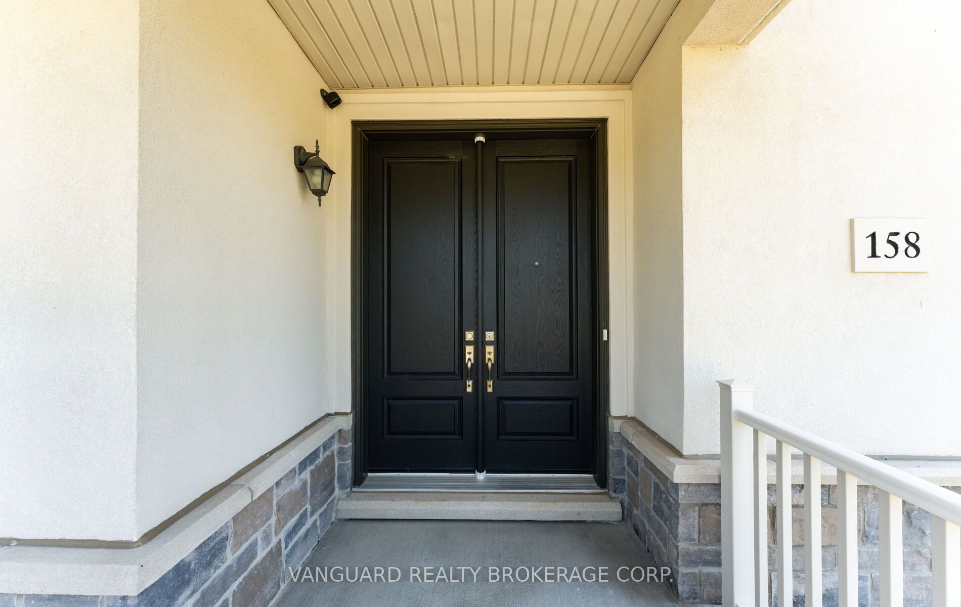 158 Scarlet Way Property Photo 5