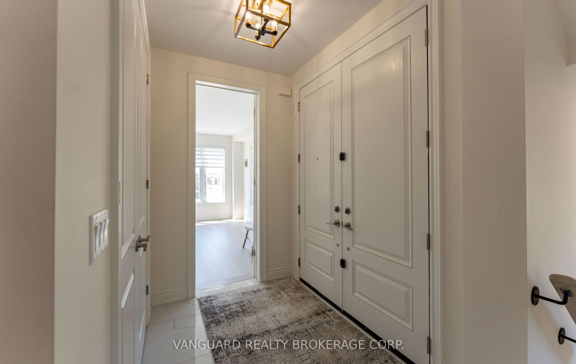 158 Scarlet Way Property Photo 7