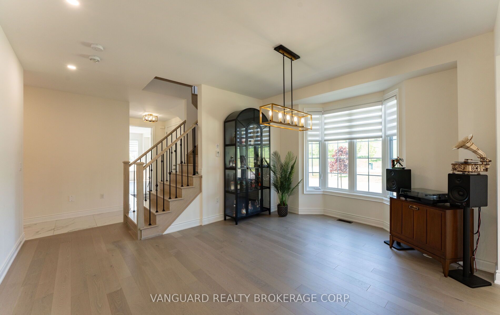 158 Scarlet Way Property Photo 11