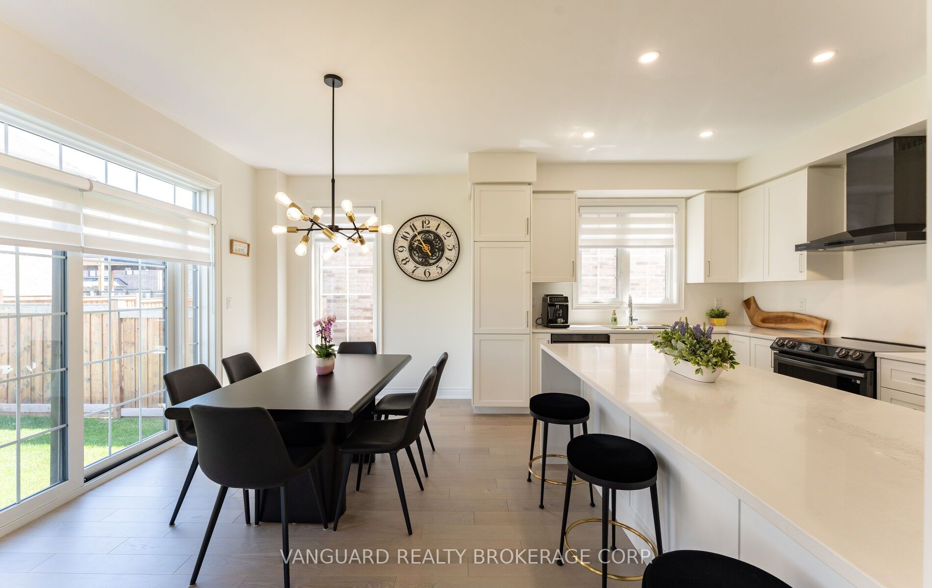 158 Scarlet Way Property Photo 17