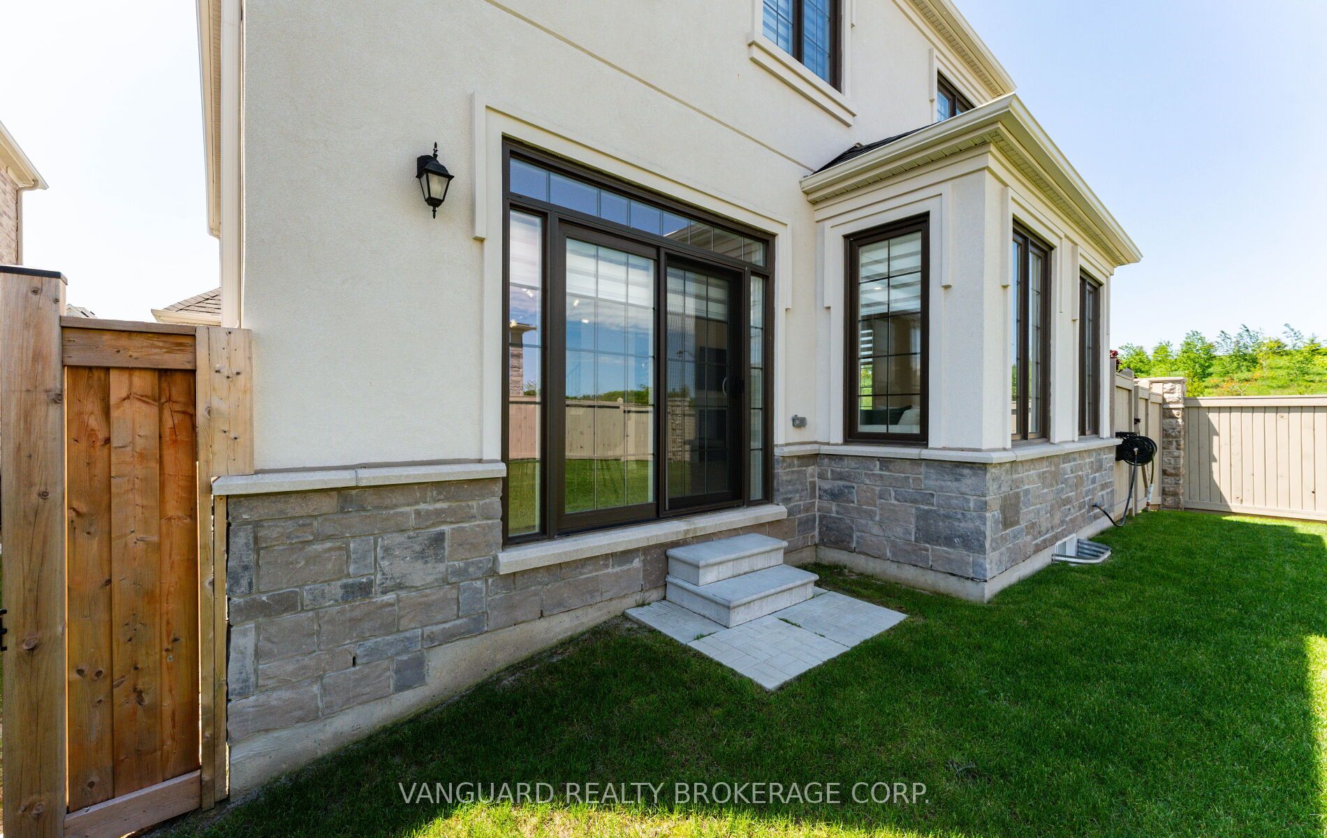 158 Scarlet Way Property Photo 46