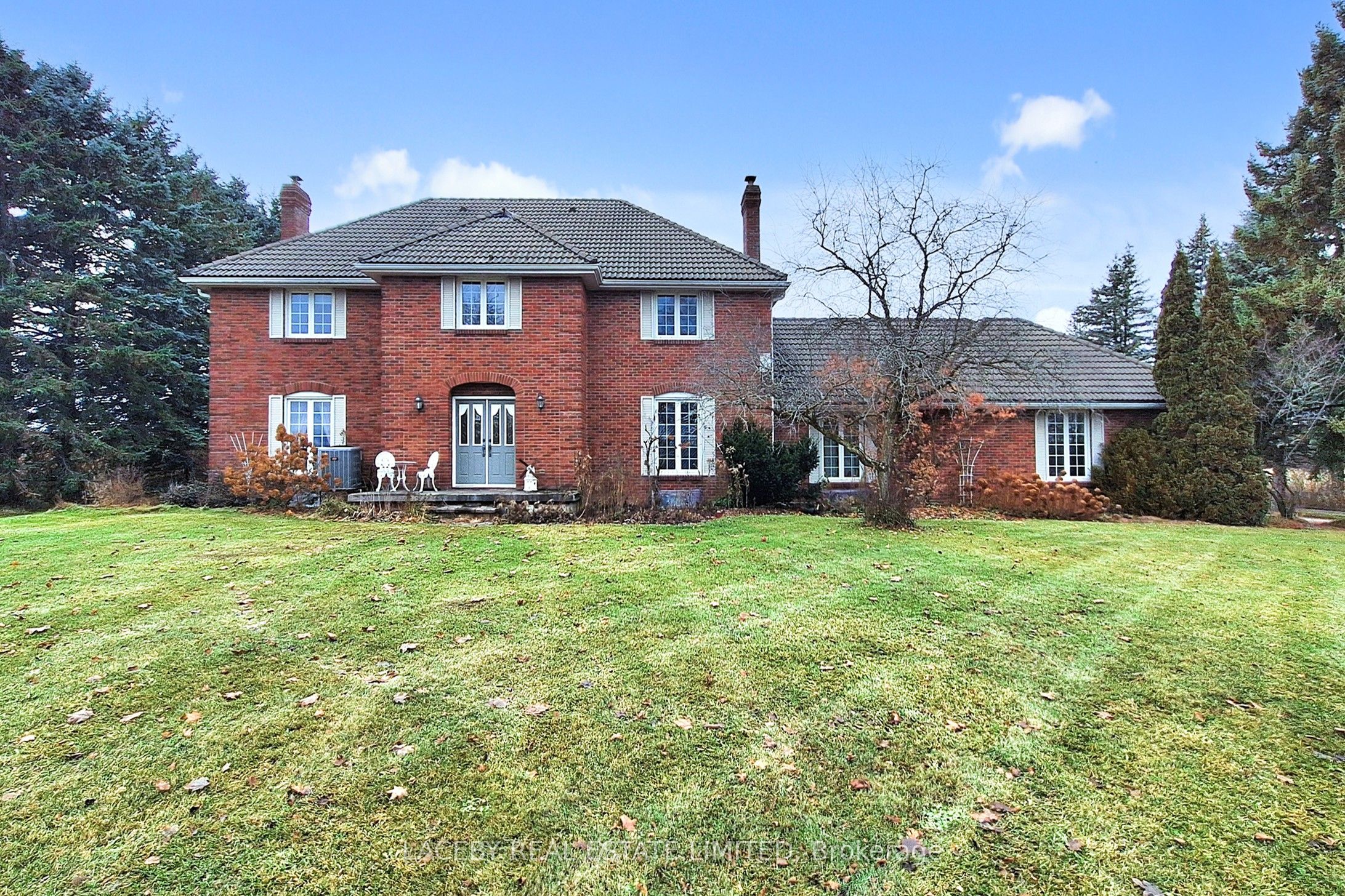 19654 Mccowan Road Property Photo 4