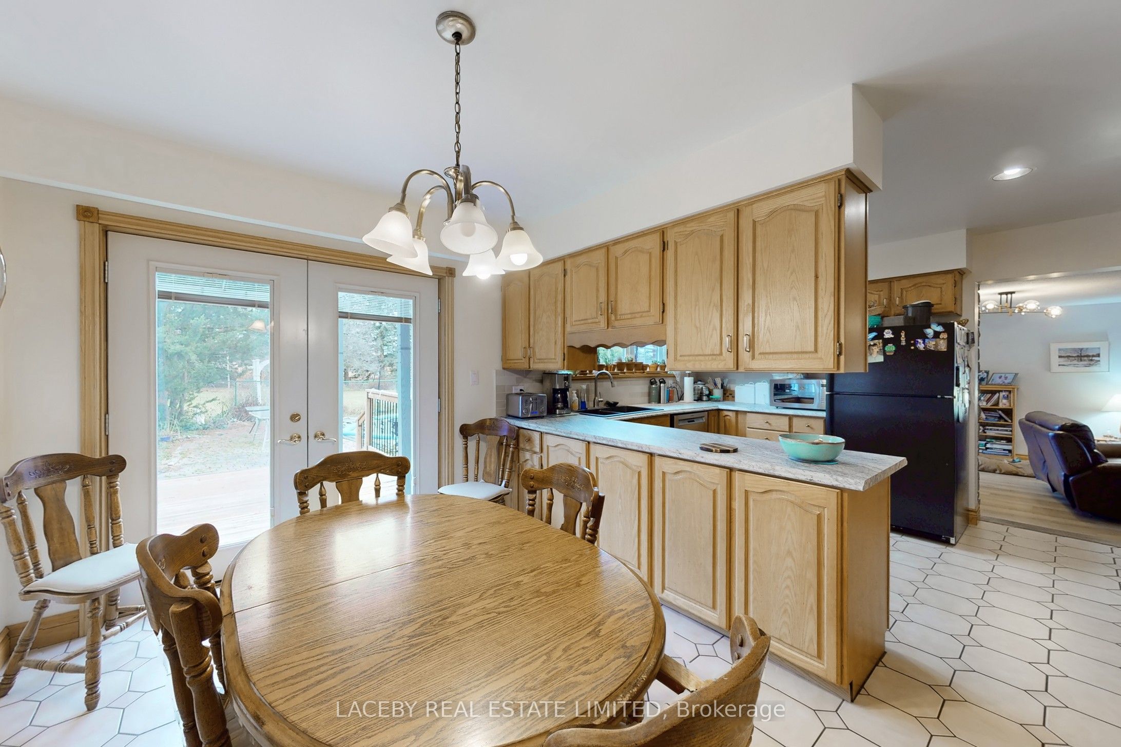 19654 Mccowan Road Property Photo 11