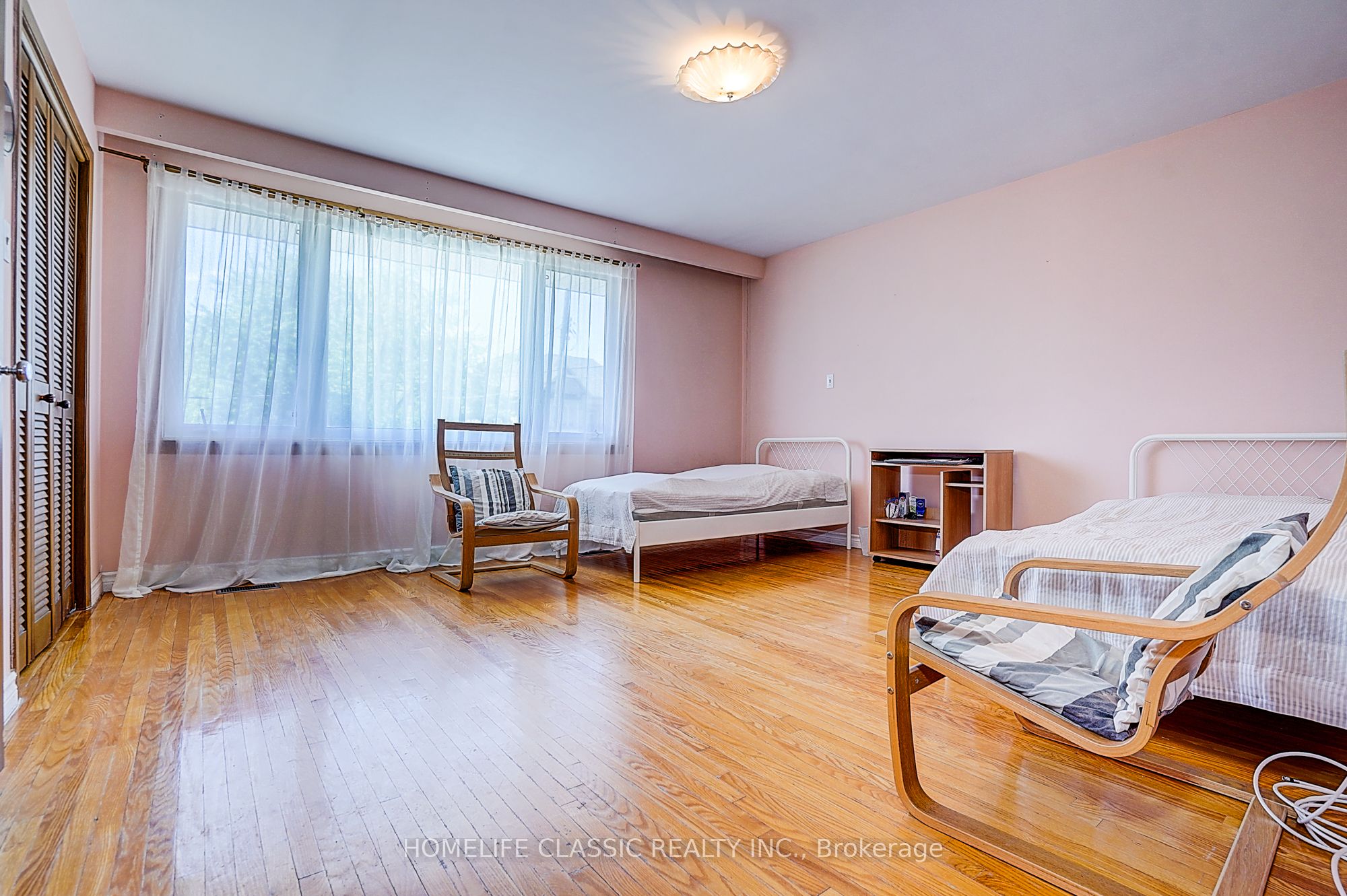 69 Elm Avenue Property Photo 20