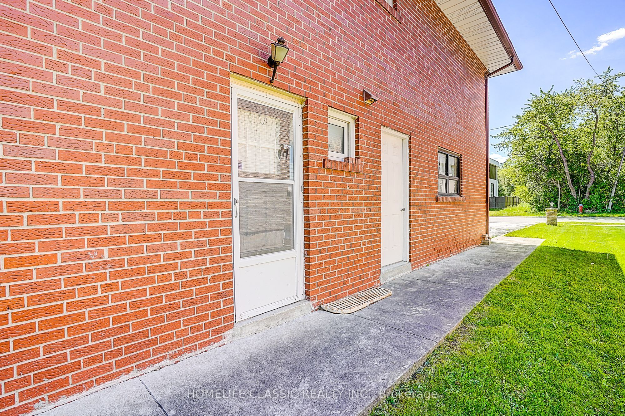 69 Elm Avenue Property Photo 23