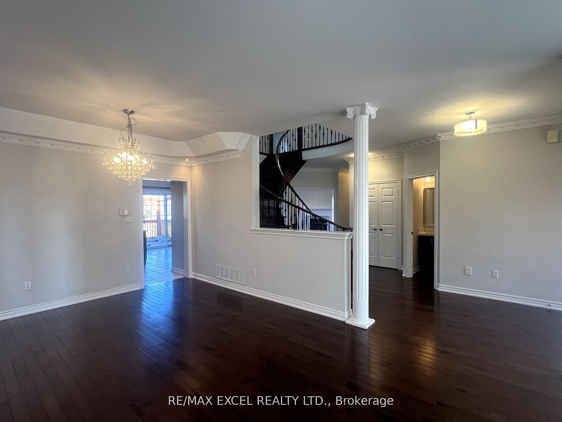 330 Calvert Road Property Photo 4