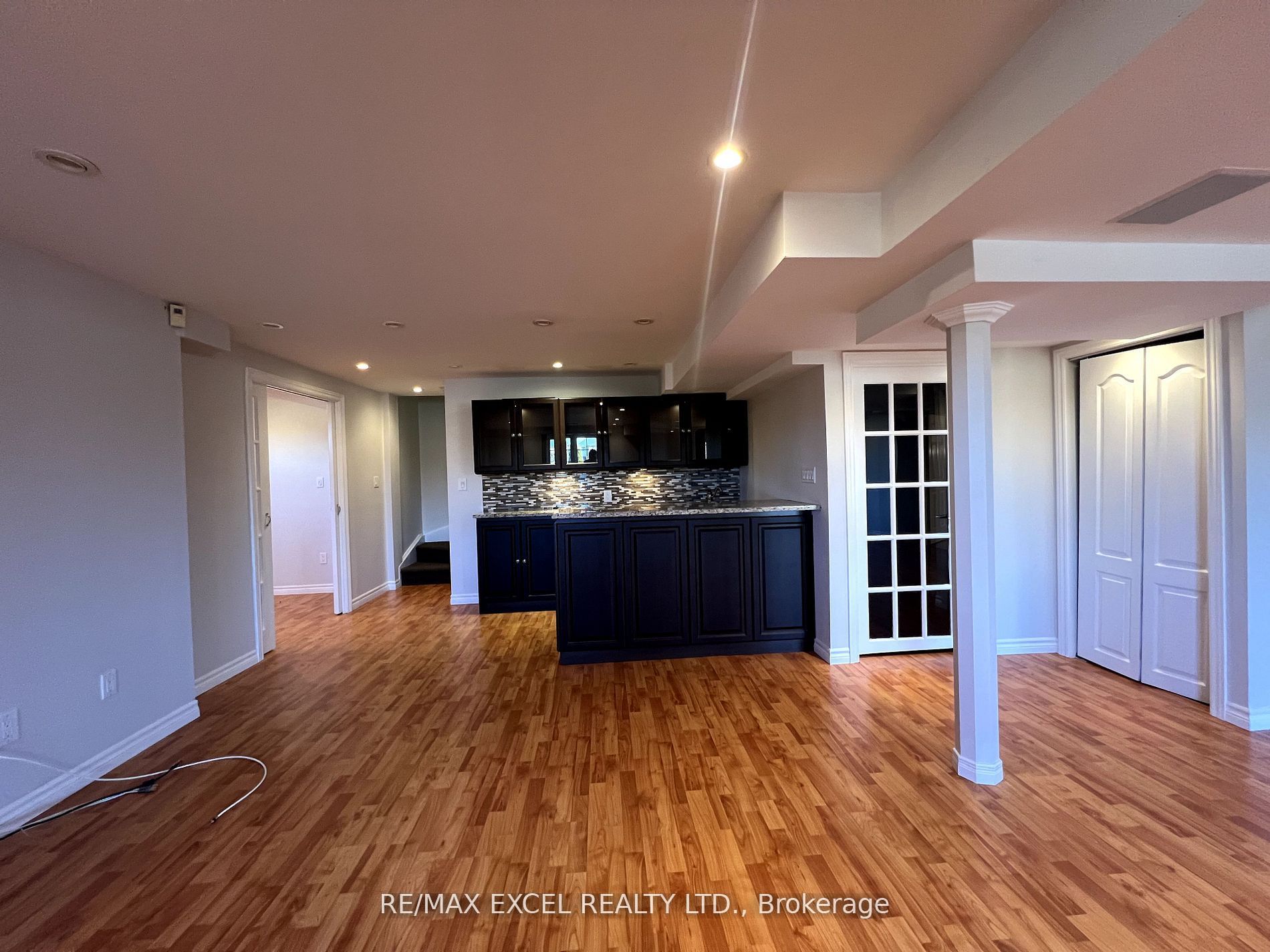 330 Calvert Road Property Photo 6