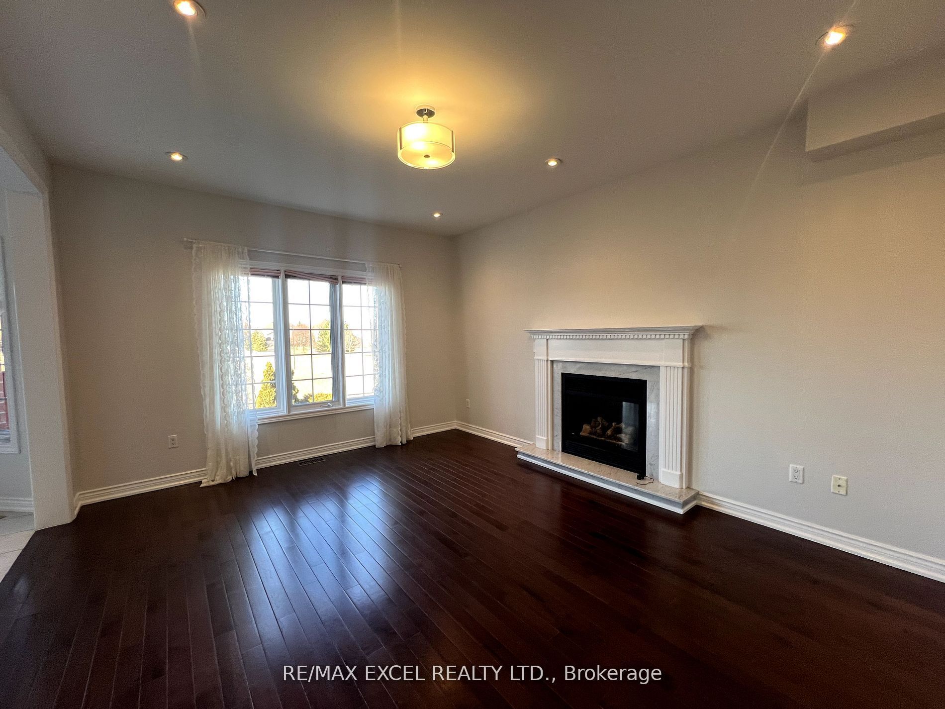 330 Calvert Road Property Photo 11