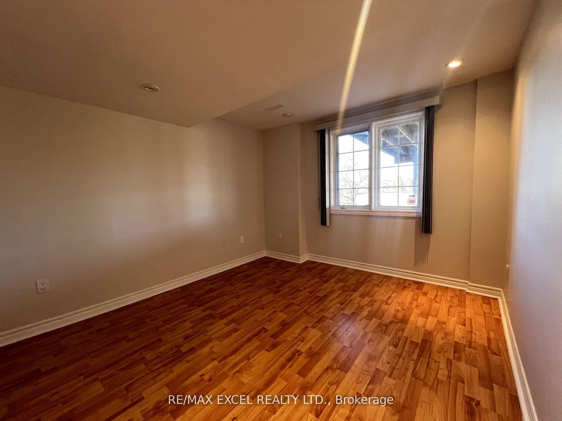 330 Calvert Road Property Photo 13