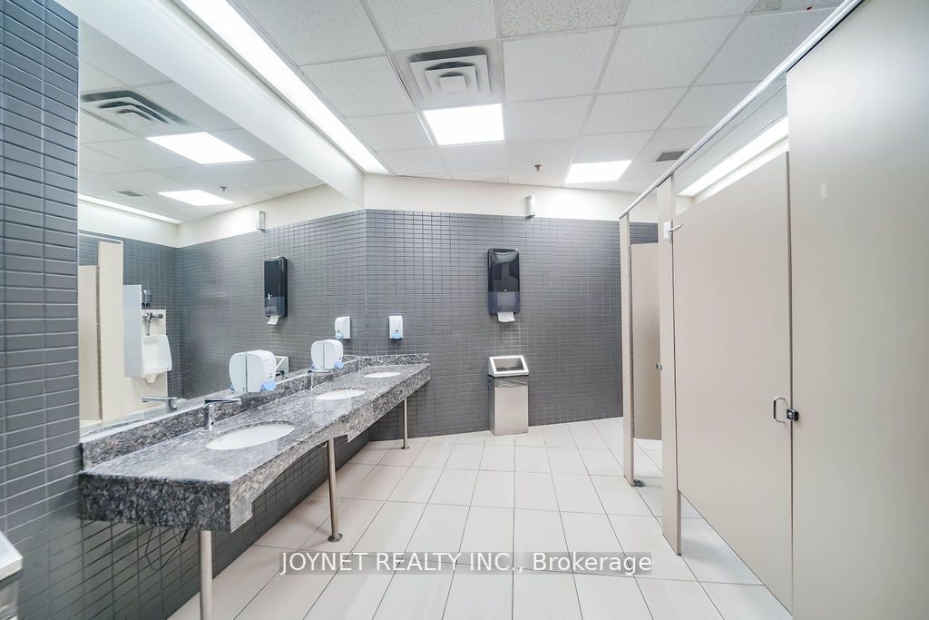 505 Highway 7 Road E 290 Property Photo 16