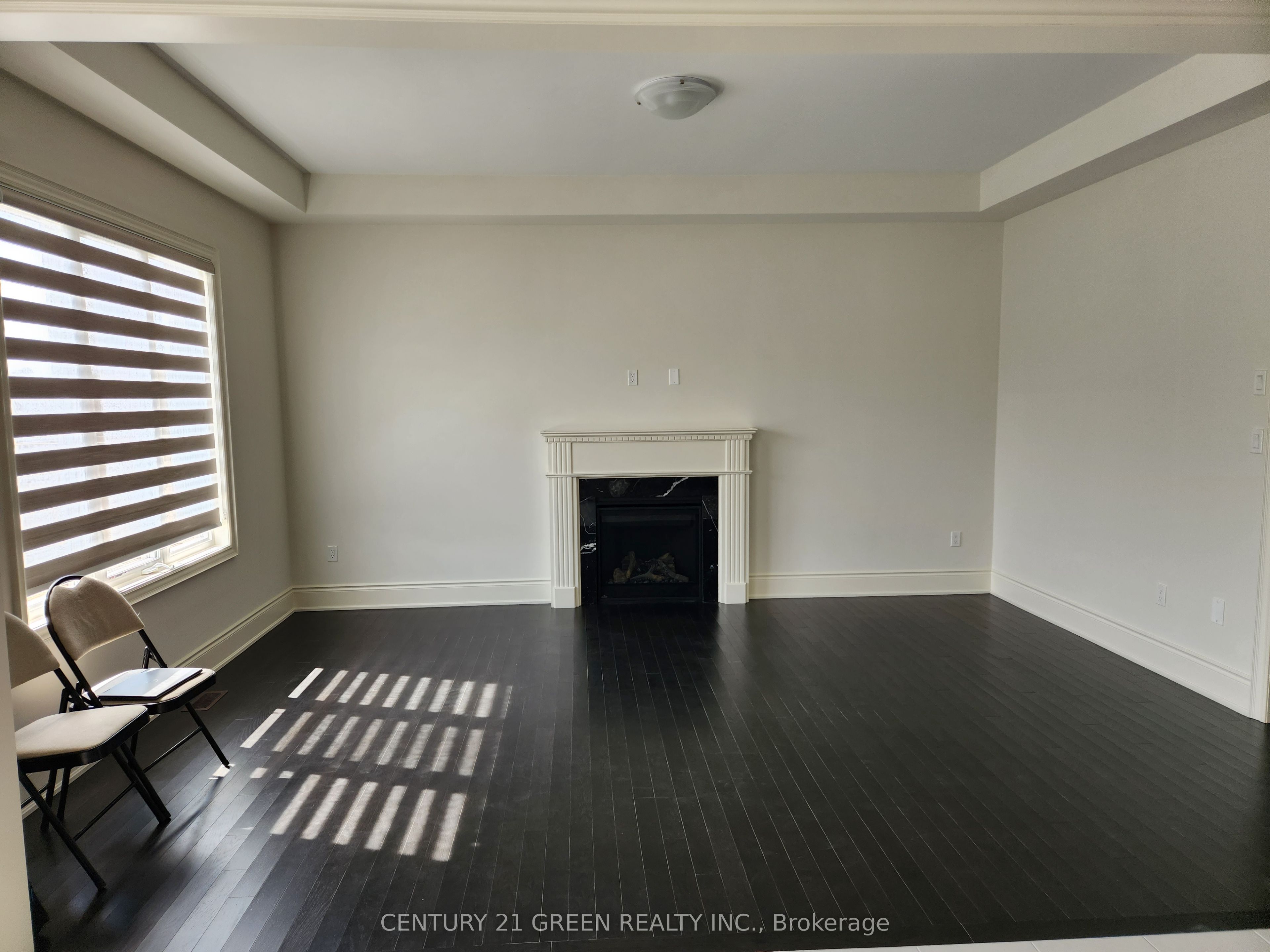 322 Boundary Boulevard Main Property Photo 8