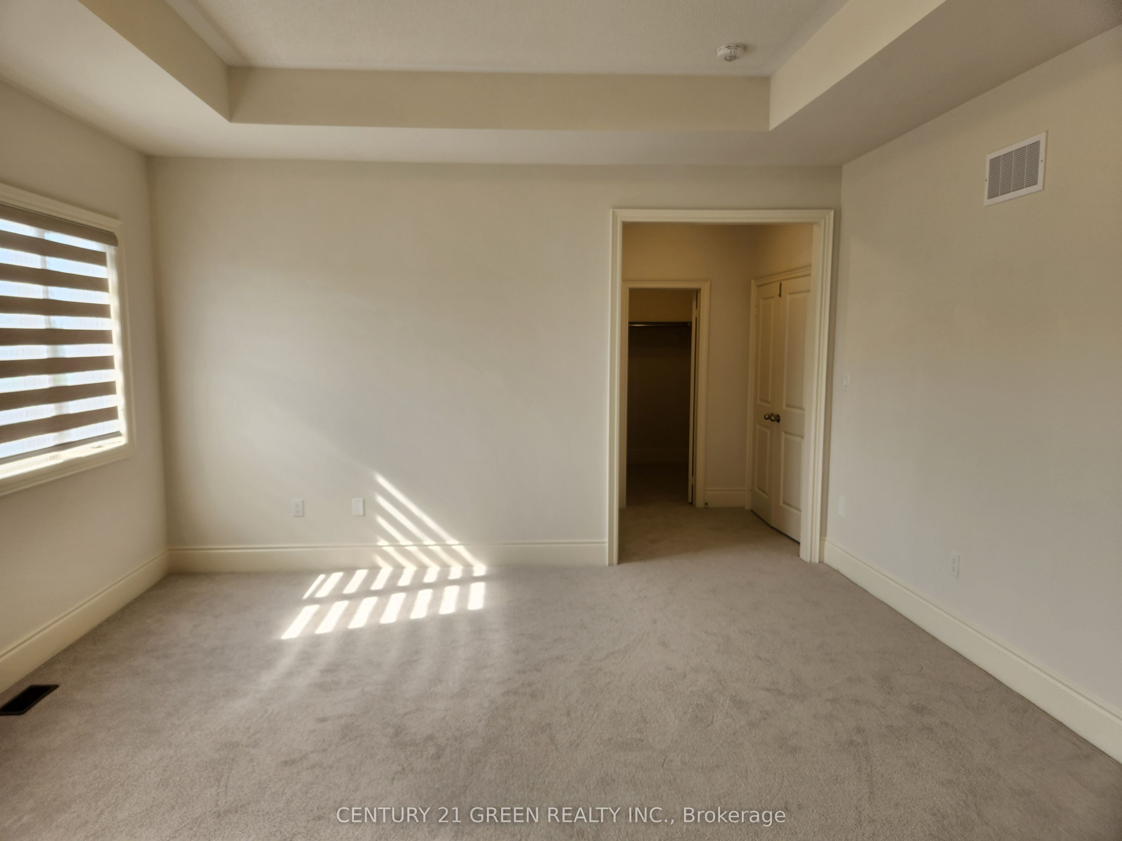 322 Boundary Boulevard Main Property Photo 20