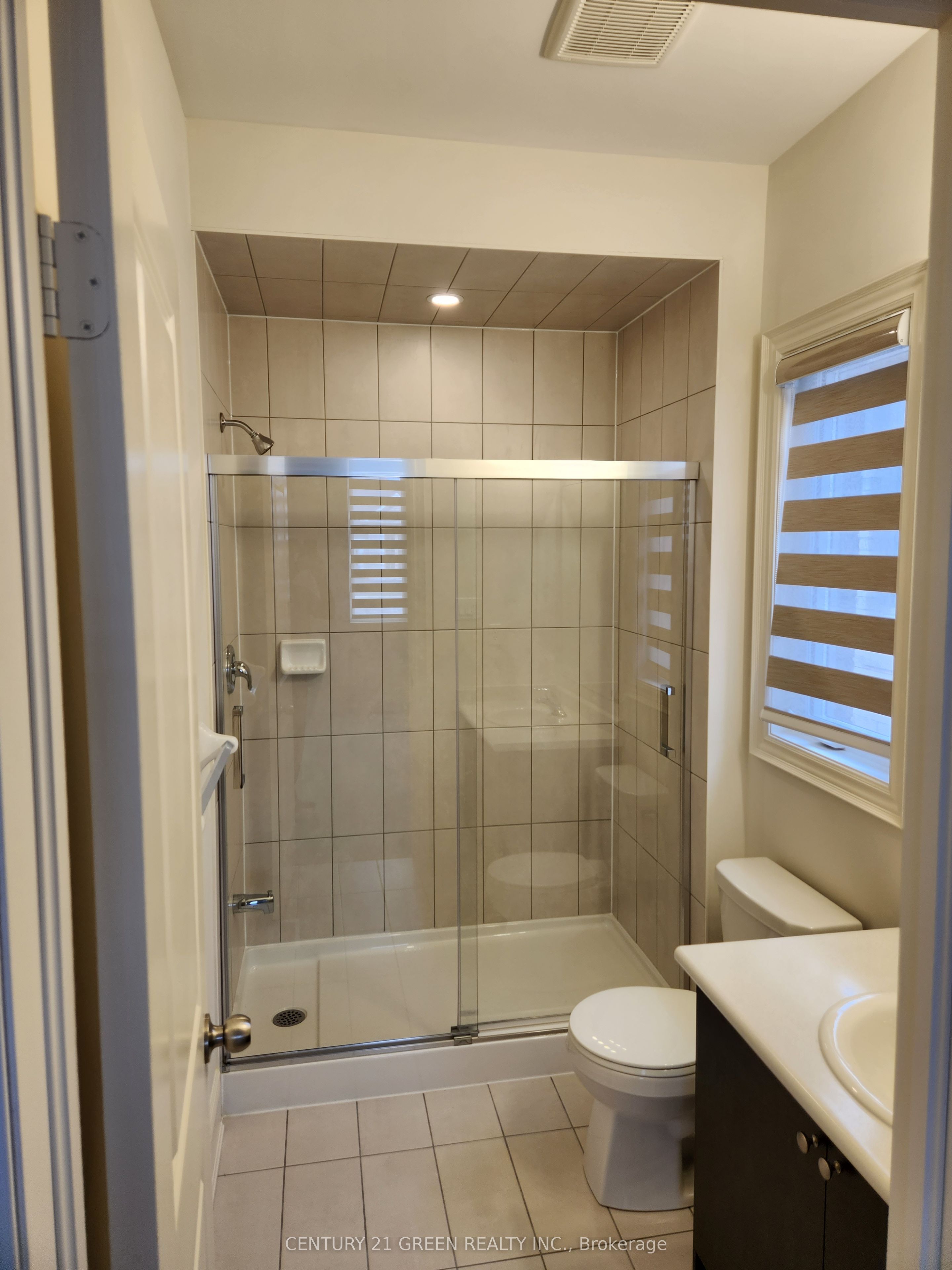 322 Boundary Boulevard Main Property Photo 34
