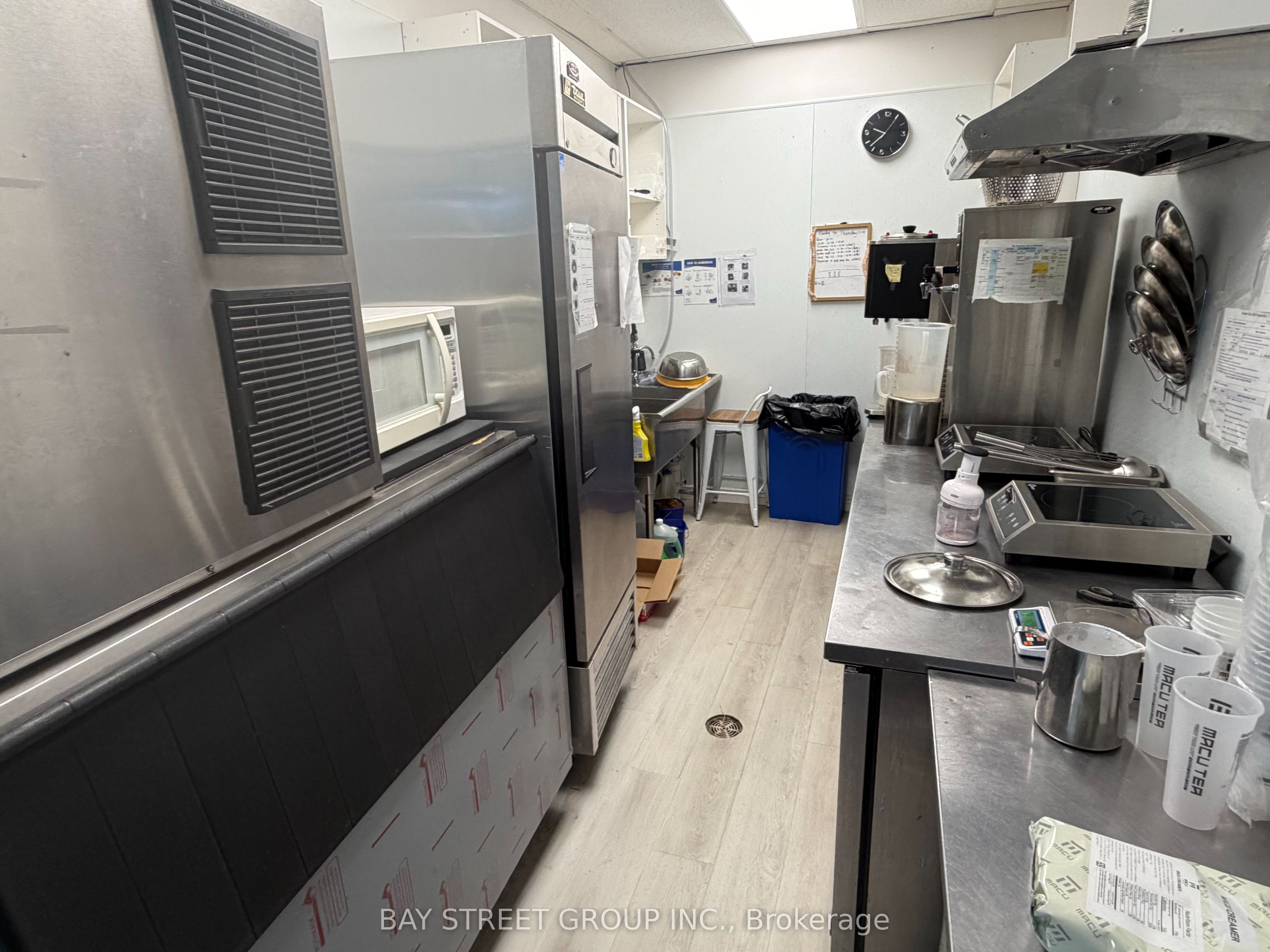 330 Highway 7 E 101 Property Photo 13