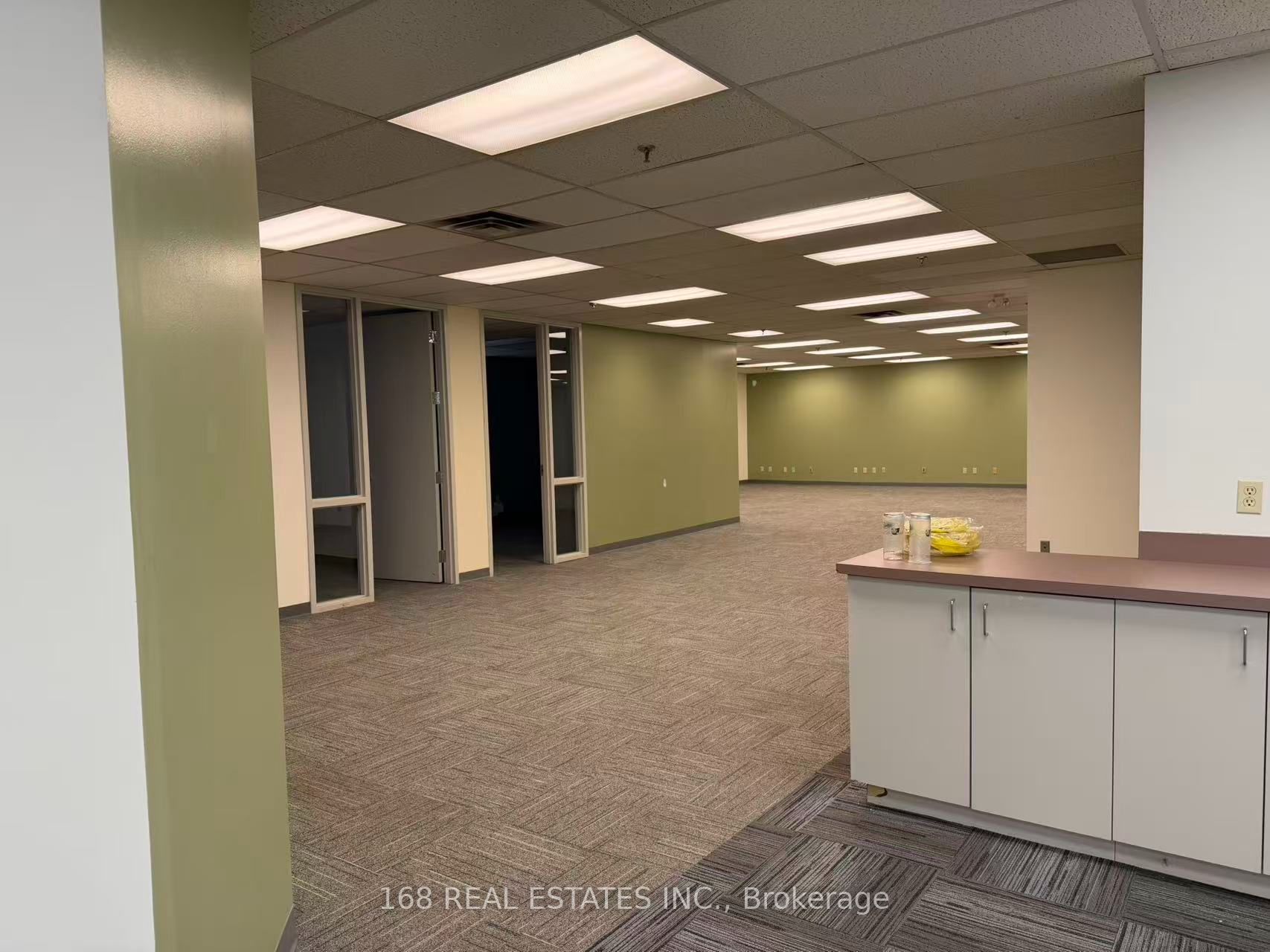 78 Steelcase Road W Property Photo 10