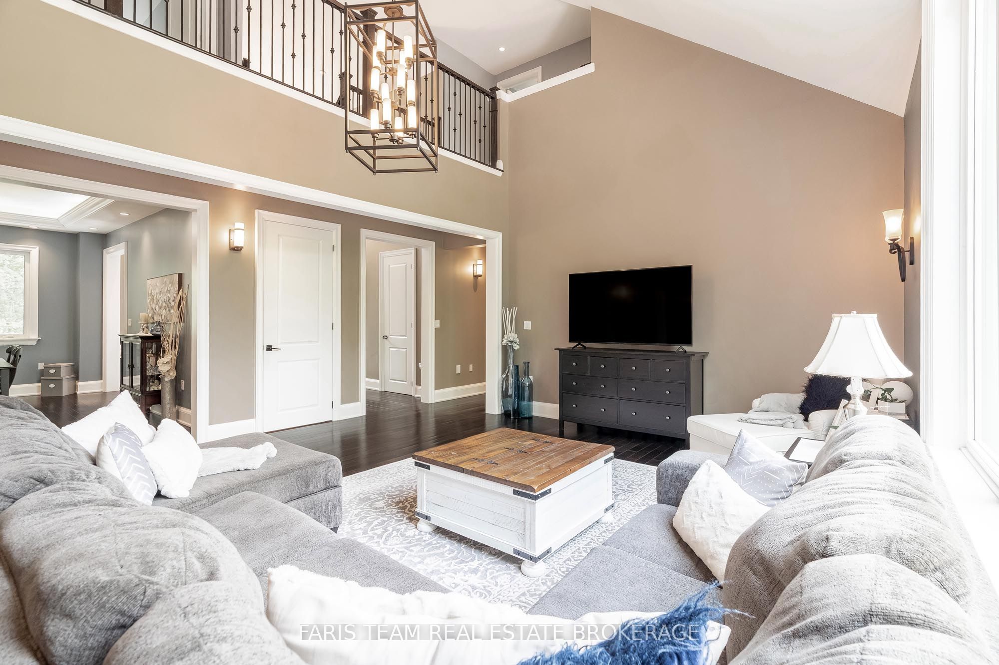 400 Lloyd's Lane Property Photo 18