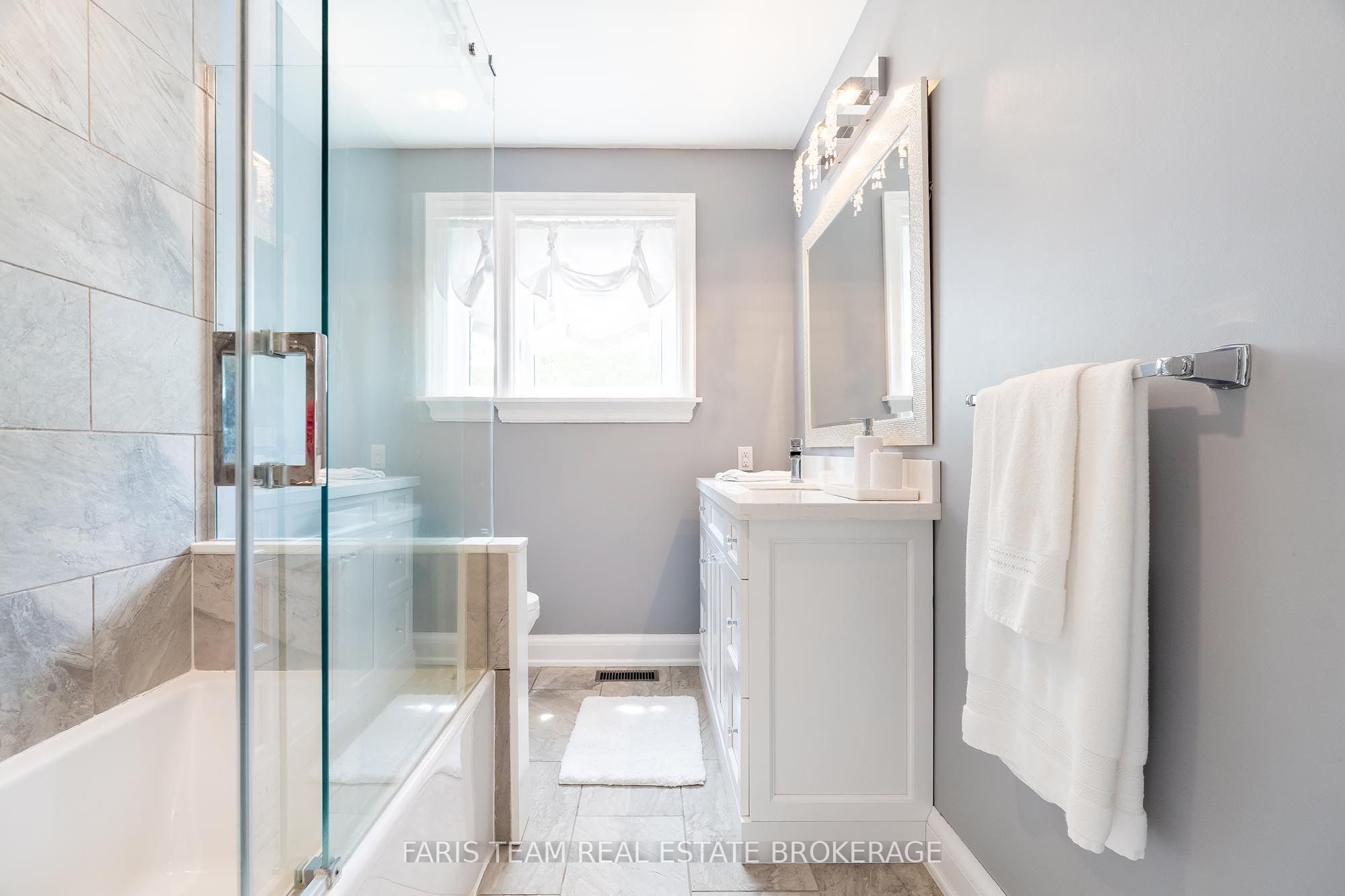 400 Lloyd's Lane Property Photo 29