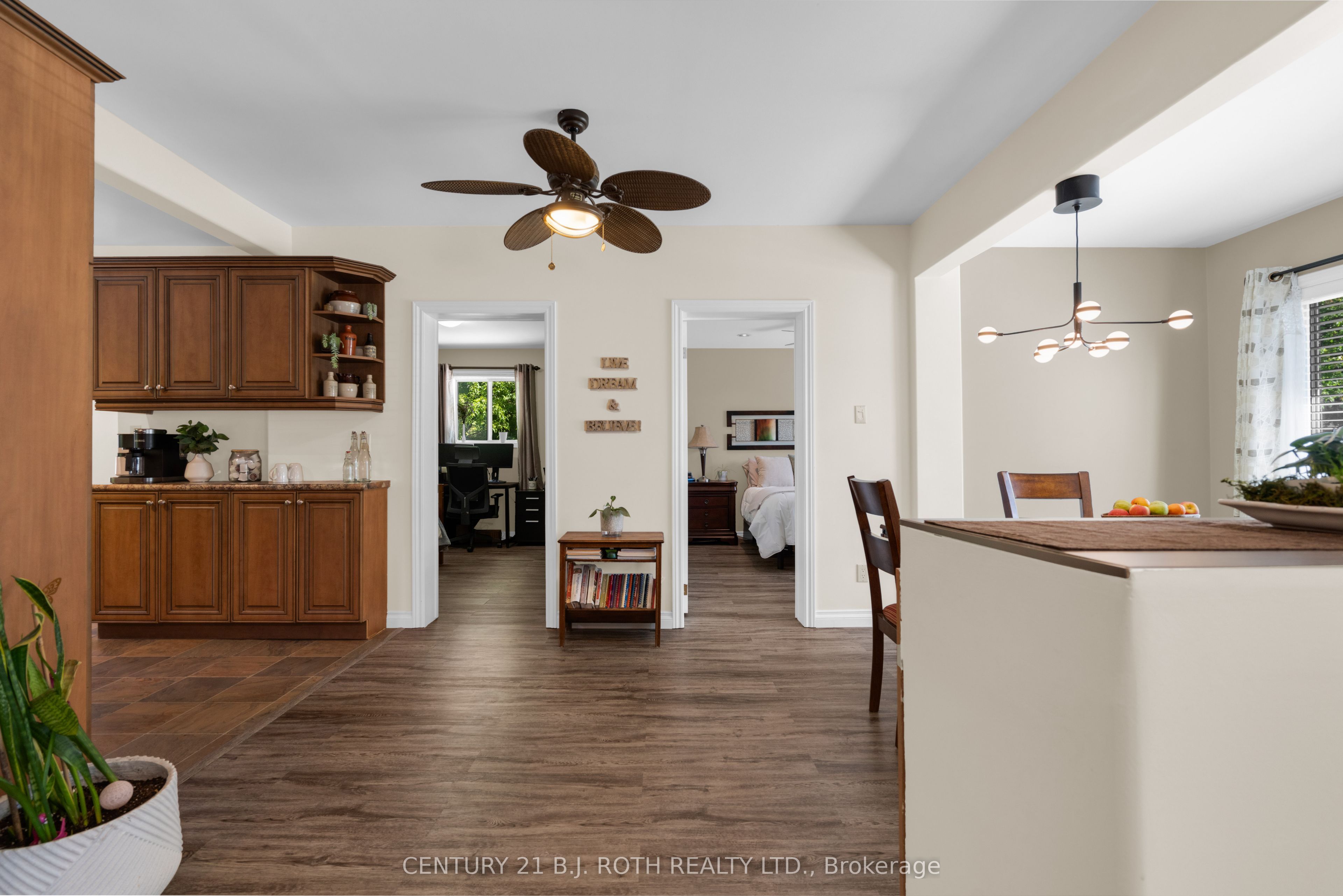 91 Elm Street Property Photo 6