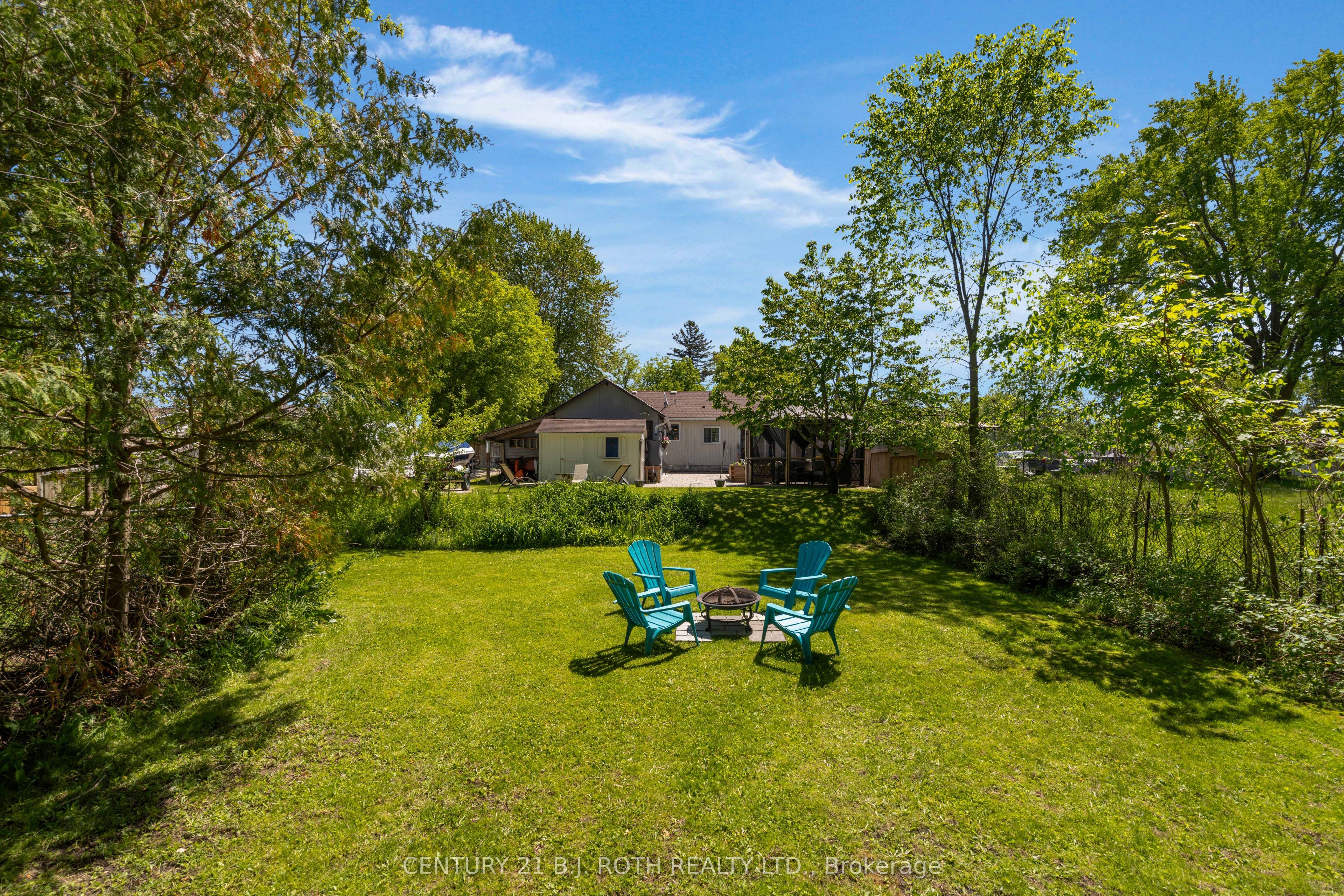 91 Elm Street Property Photo 33