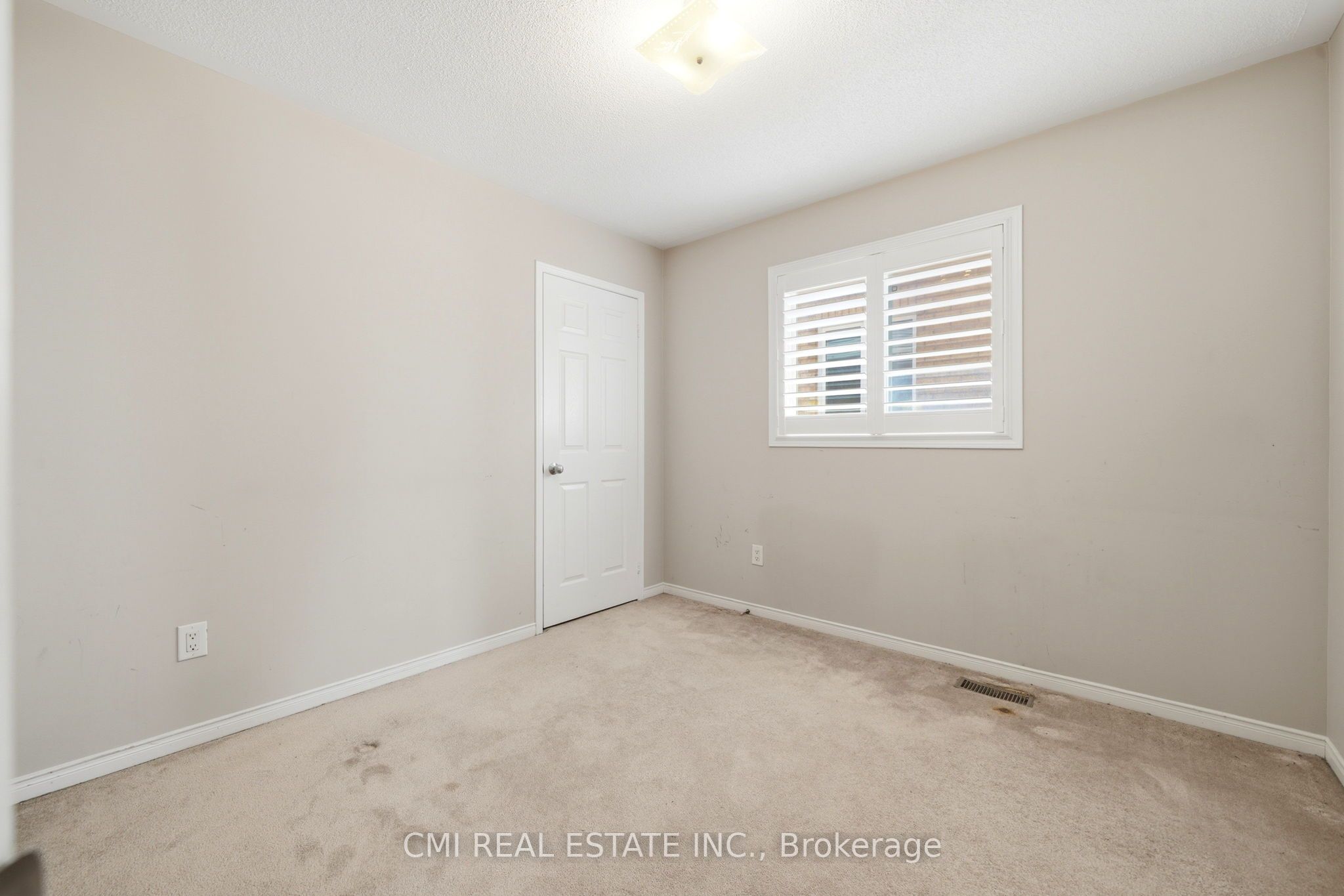 82 Gwillimbury Drive Property Photo 21