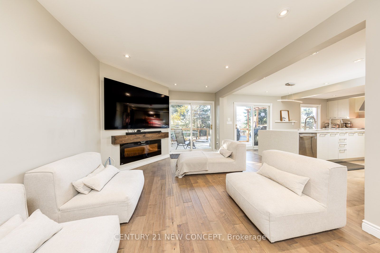 40 Marchwood Crescent Property Photo 10