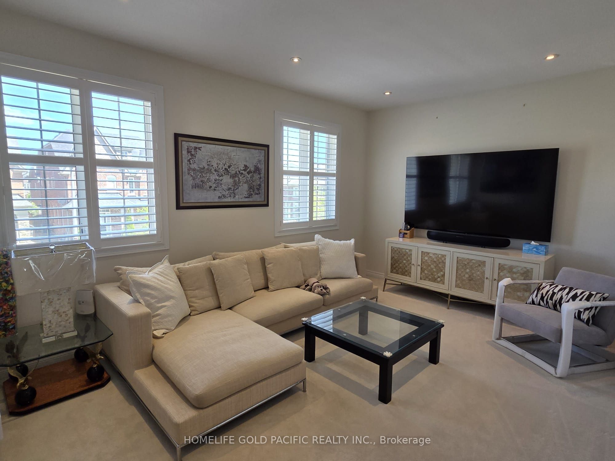 19 Bruce Thomson Drive Property Photo 10