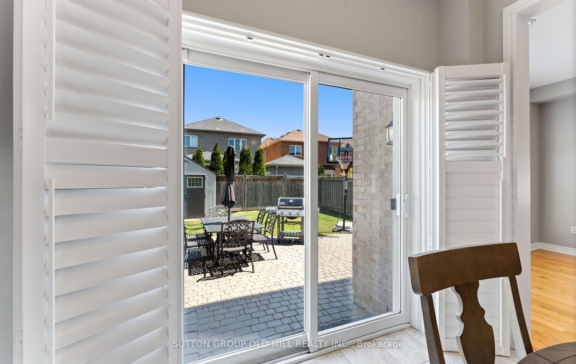 201 Vellore Park Avenue Property Photo 15