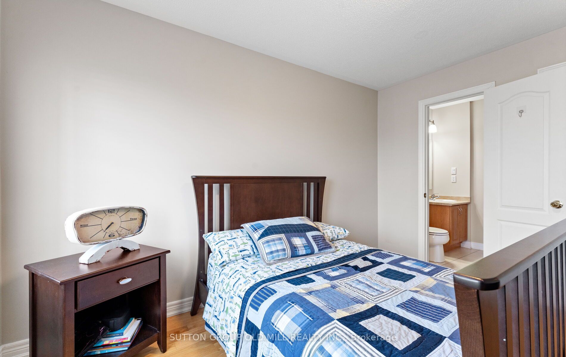 201 Vellore Park Avenue Property Photo 27