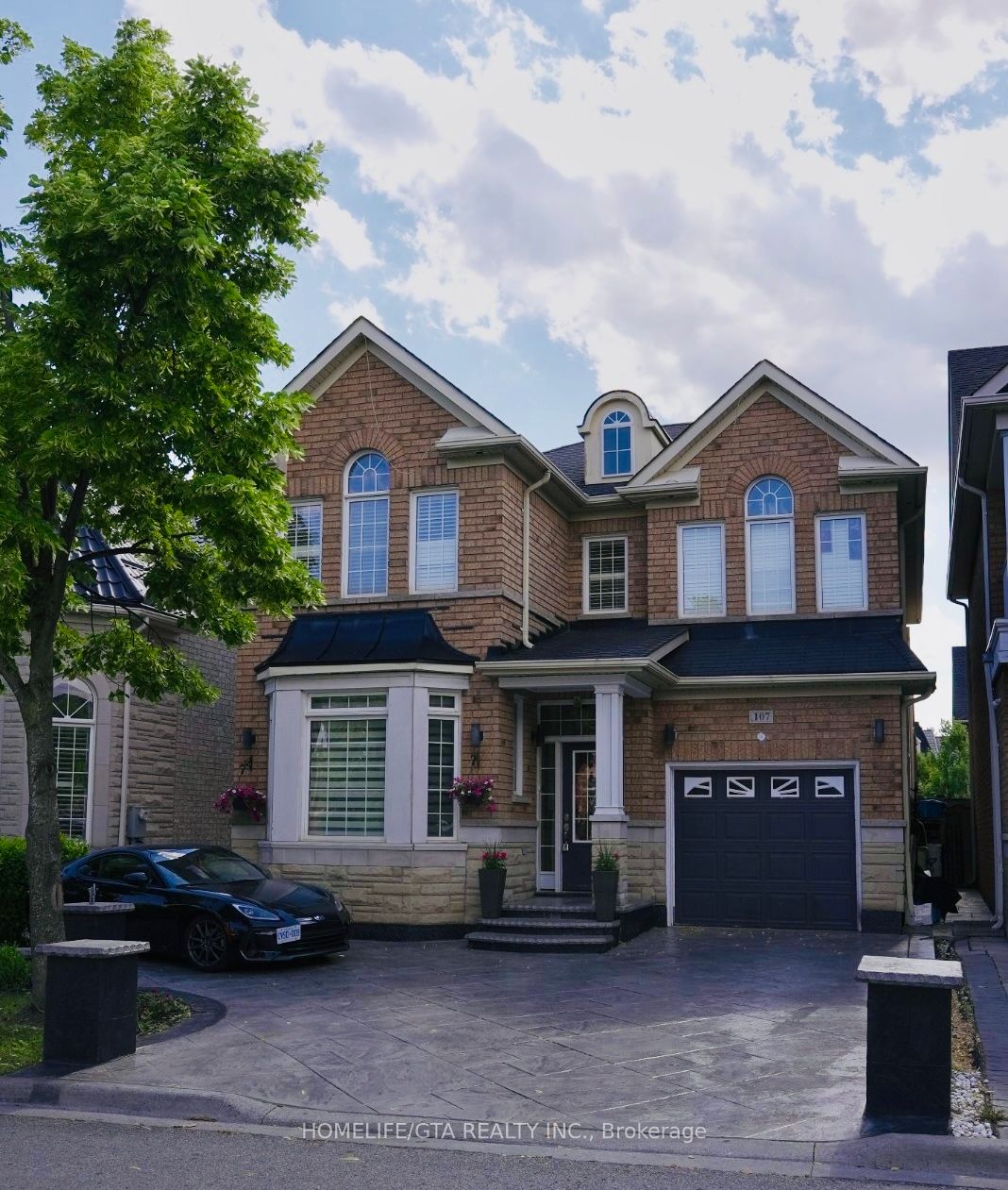 107 Geddington Crescent Property Photo 1